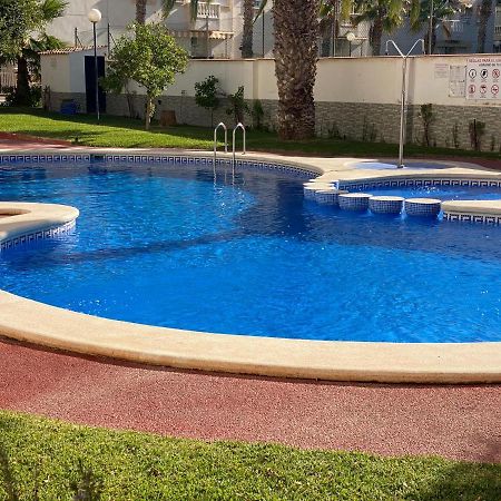 Homely Apartments Loft Torrevieja Luaran gambar