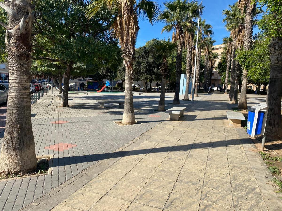 Homely Apartments Loft Torrevieja Luaran gambar